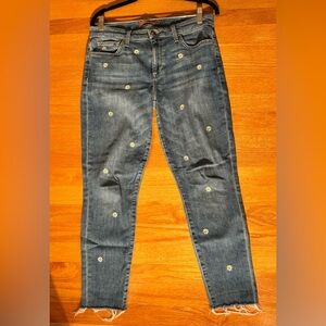 Joe's Women’s Embroidered sunflower “the icon mid rise skinny crop” jeans S- 30
